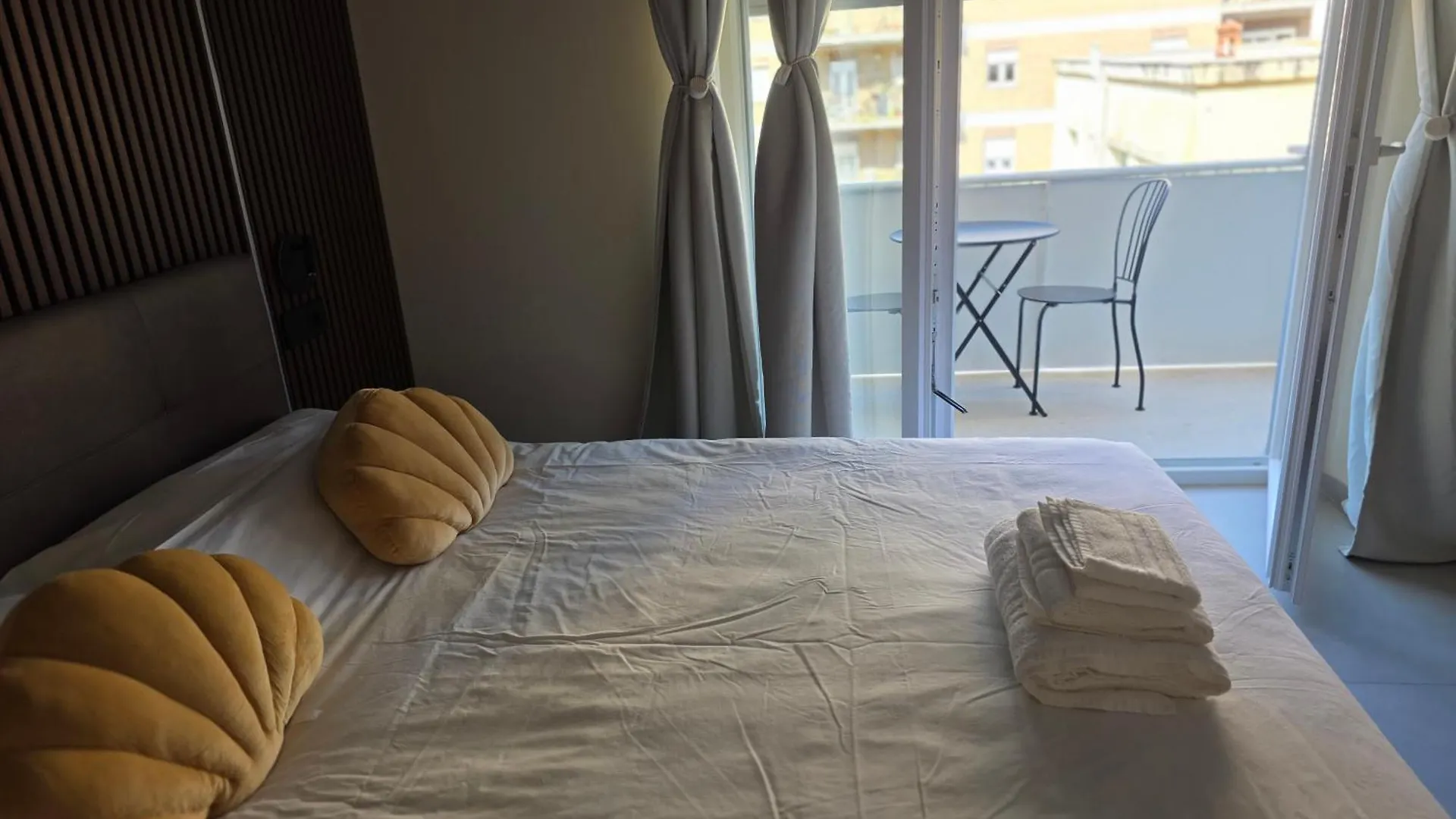 Luma Rooms Rome Italy