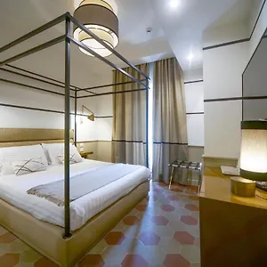 2* Πανσιόν Relais Luxury Corso