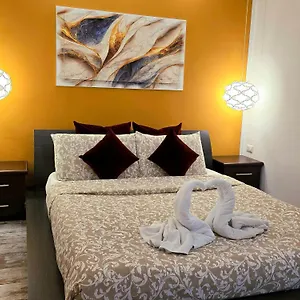 2* Guest house Appia Avenue 639